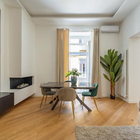 Apartmán Aristocrat Chiaia Bridge Neapol Exteriér fotografie