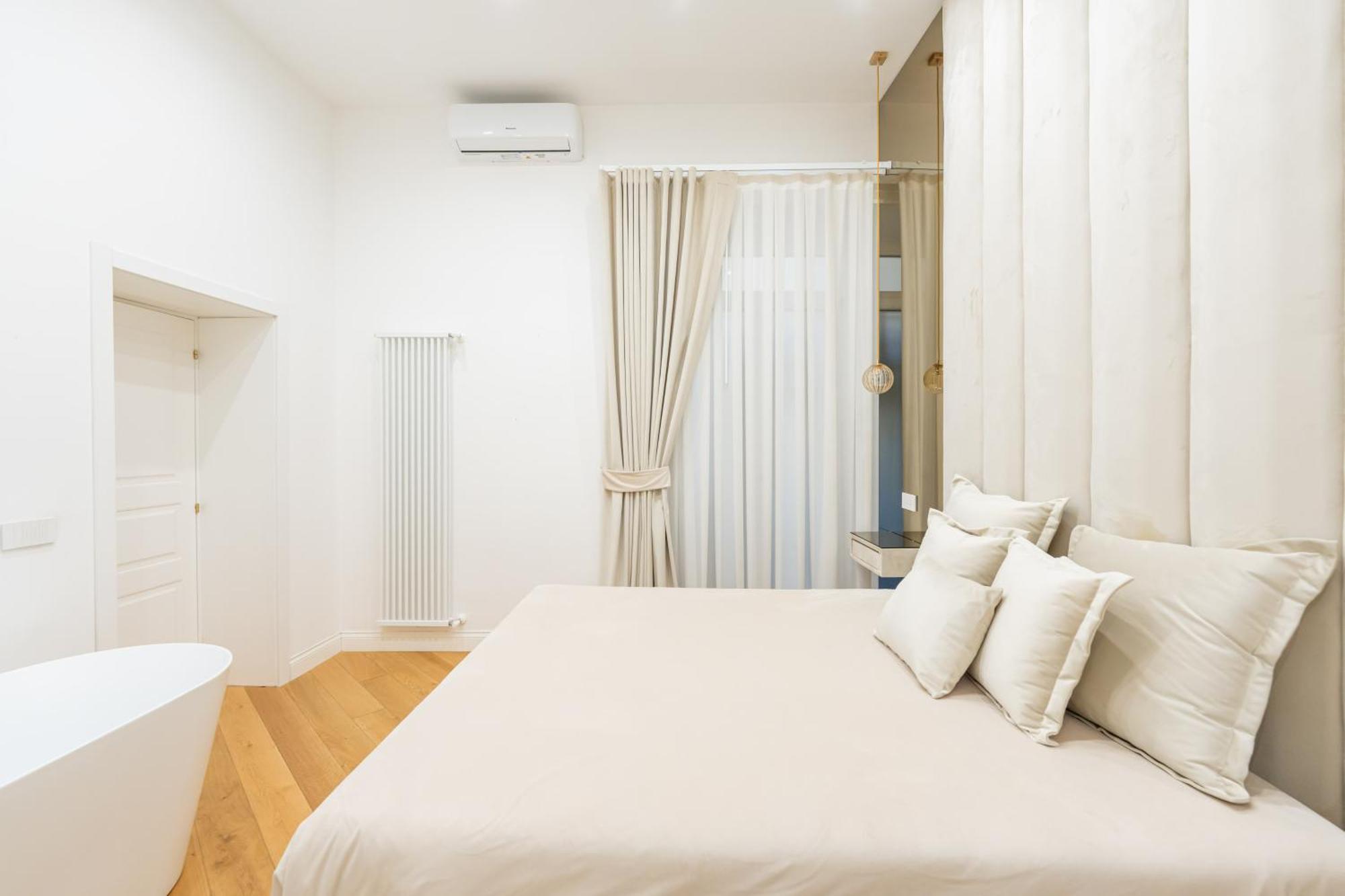 Apartmán Aristocrat Chiaia Bridge Neapol Exteriér fotografie